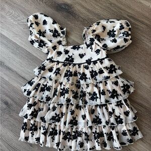Janie and Jack 5T black and cream floral dress
